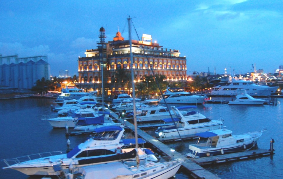 Marina Taman Impian Jaya Ancol