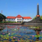 alun-alun kota malang