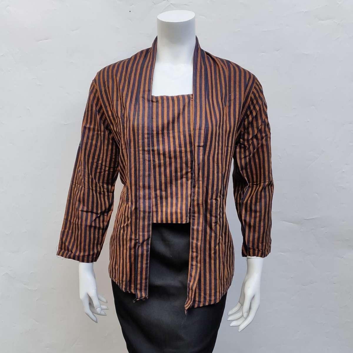 Baju dan Kebaya Lurik