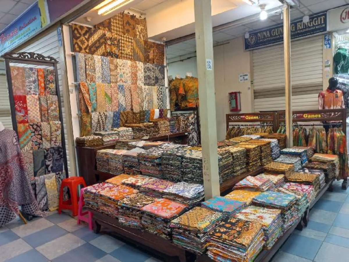 Belanja Batik