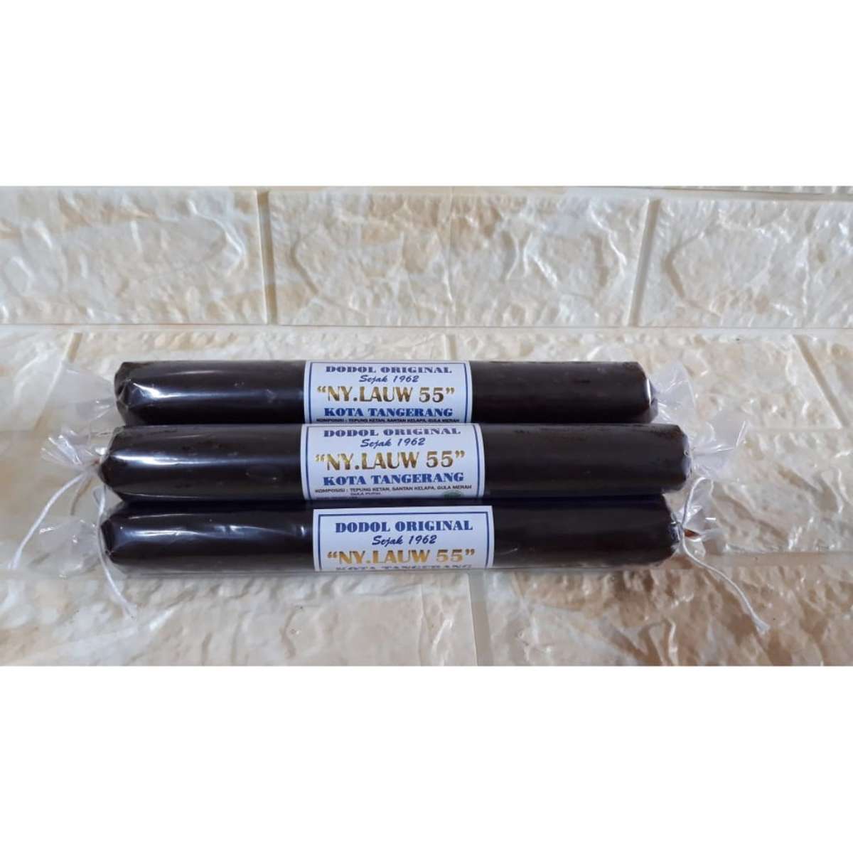 Dodol Ny.Lauw