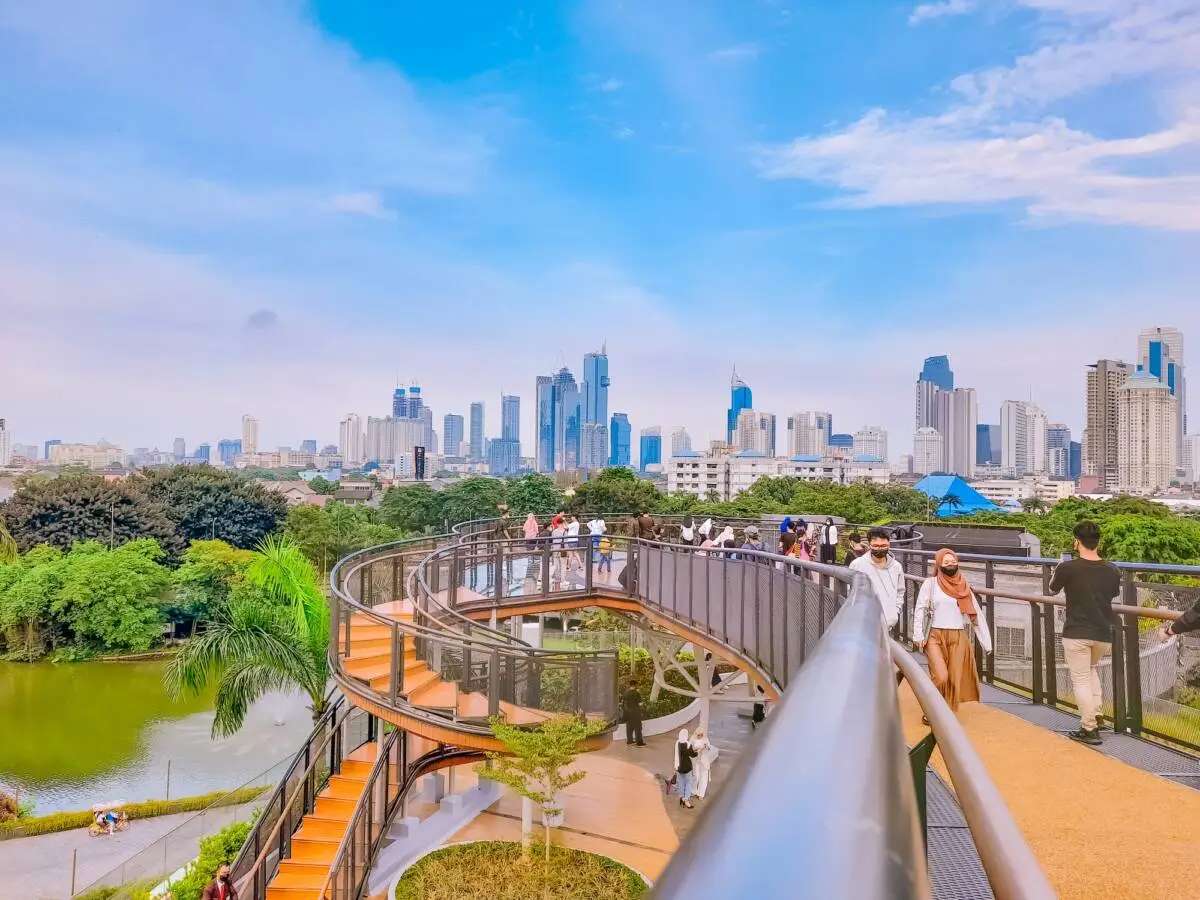 Fasilitas di Senayan Park Mall
