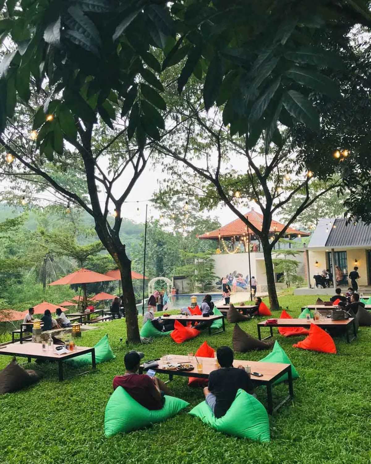 Jam Buka Paradesa Park Cibinong