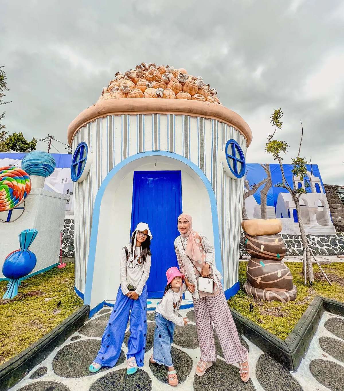 Jam Buka dan Harga Tiket Nicoles River Park Bogor