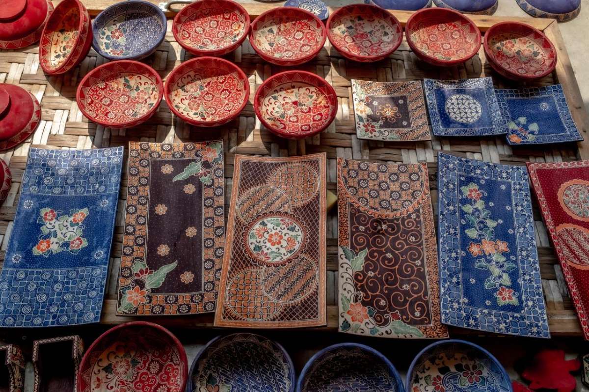 Kerajinan Batik Kayu
