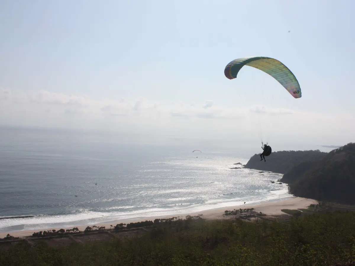 Lokasi dan Jam Buka Modangan Beach