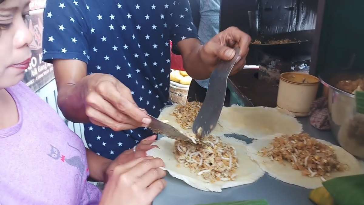 Lumpia Basah Suryakencana