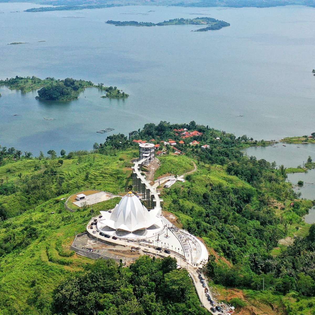 Menara Kujang Kembar