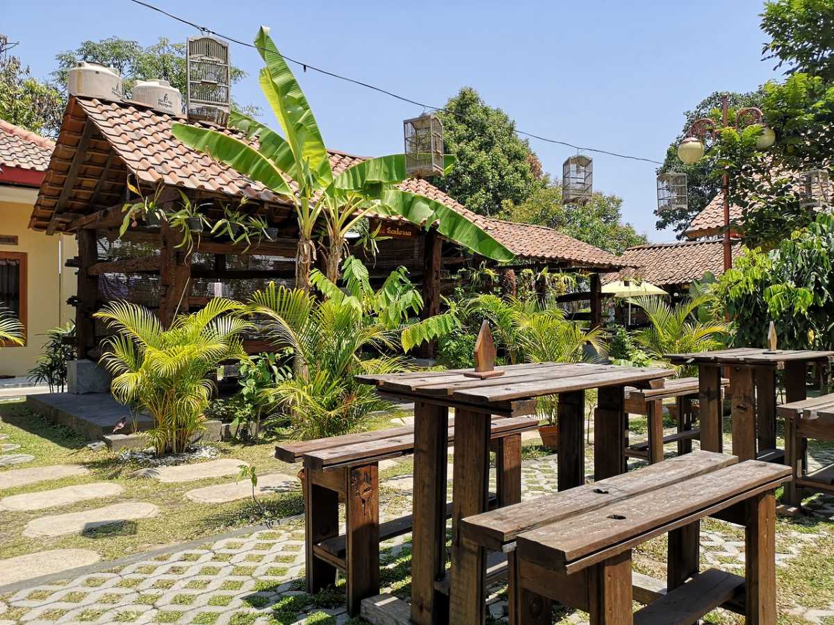 Omah Eyang Resto