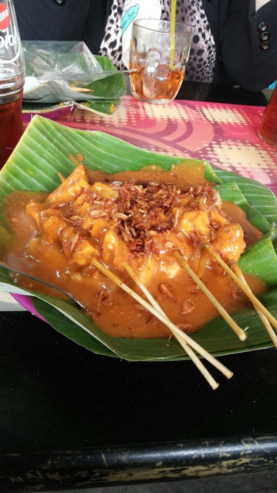 Sate Kerang Rahmat Toha