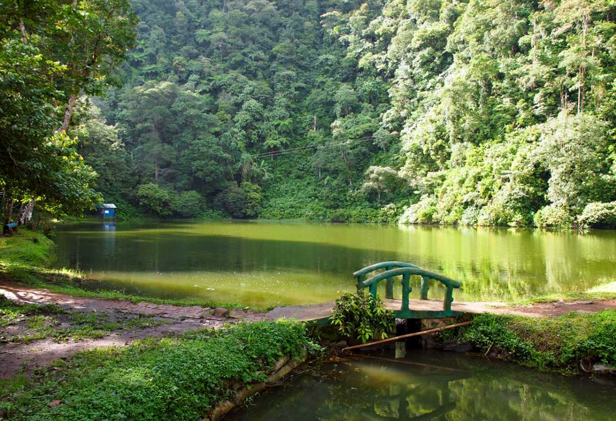 Telaga Warna Bogor