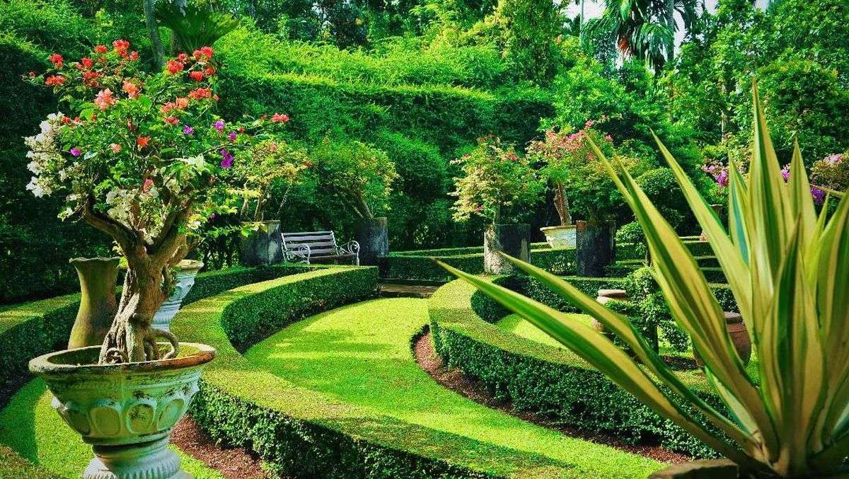 The Le Hu Garden