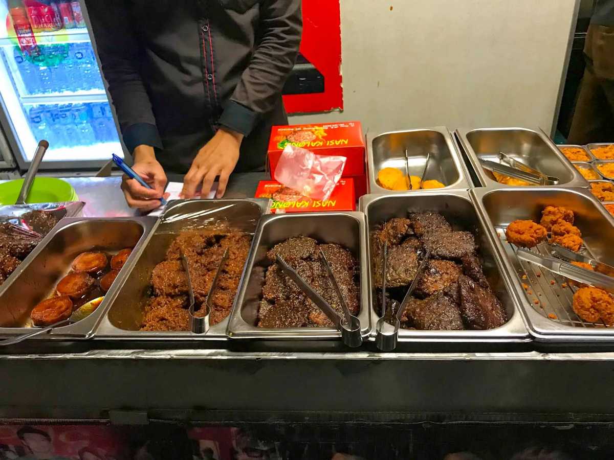 Warung Nasi Kalong