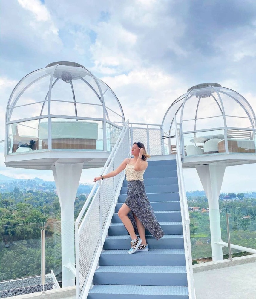 Daya Tarik Café Sudut Pandang Bandung