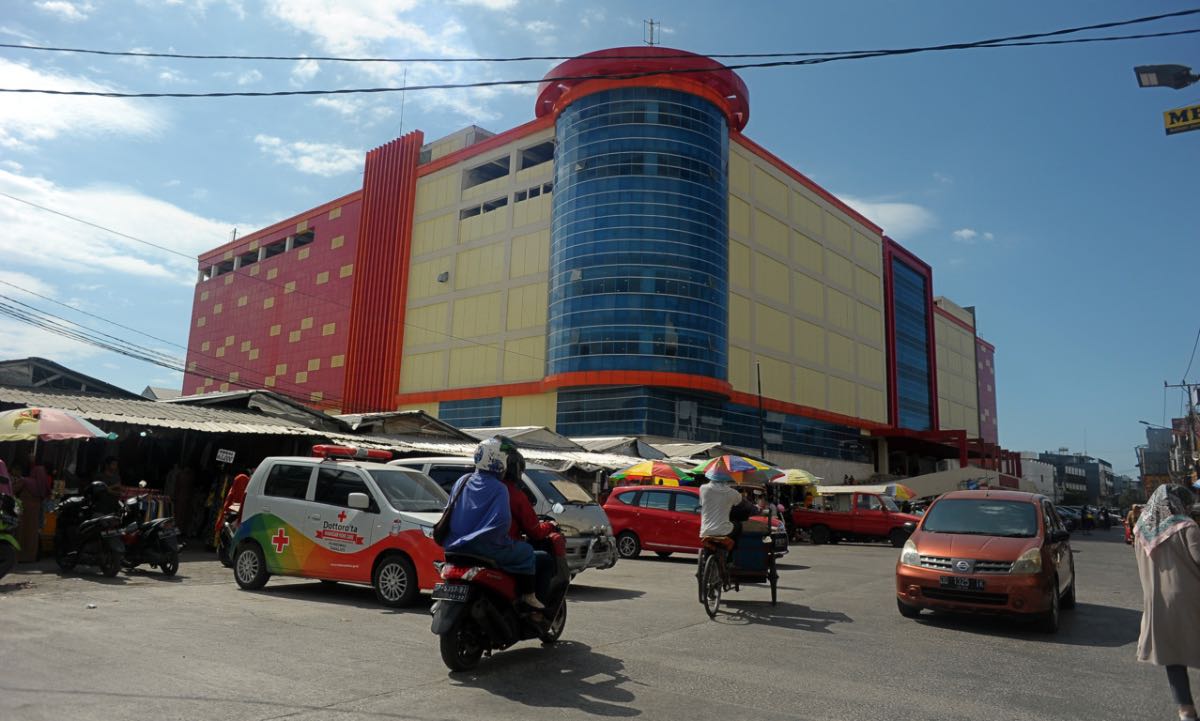 Daya Tarik Pasar Sentral Makassar