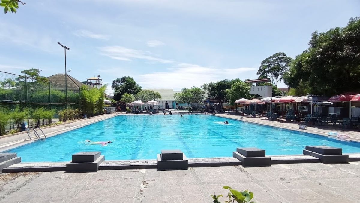 Kolam Renang Bumi Asri Medan