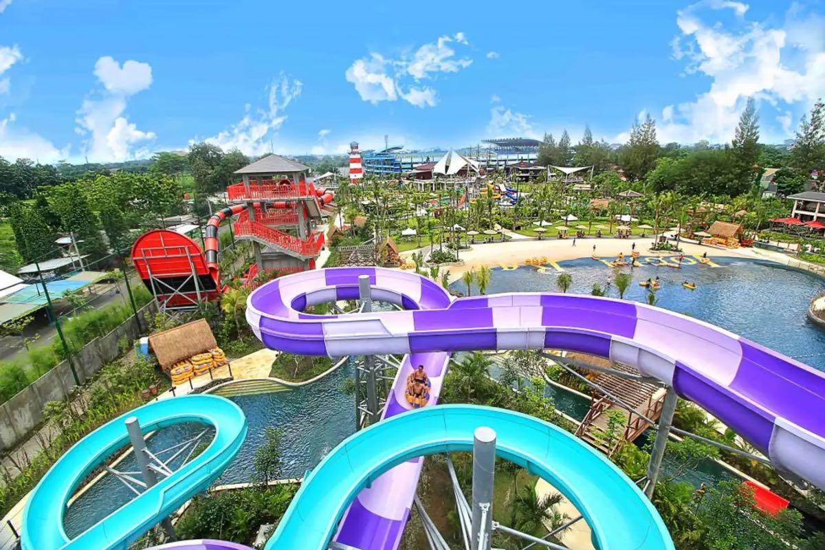 Kolam Renang Jogja Bay