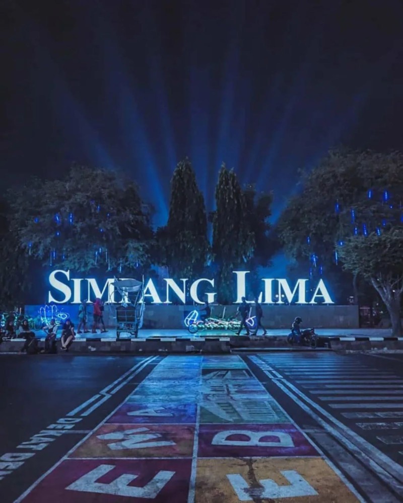 Lokasi dan Rute Menuju Simpang Lima Semarang