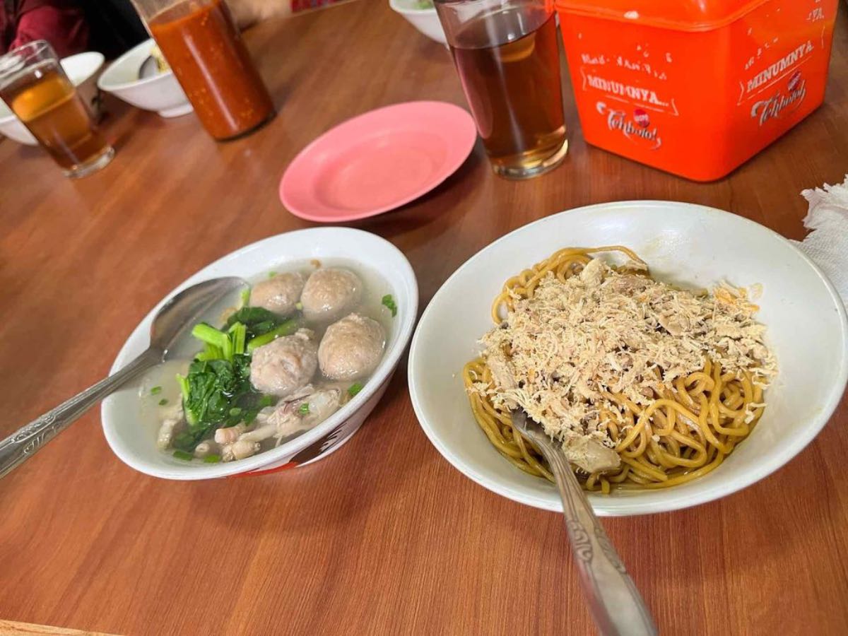 Mie Bakso Akung