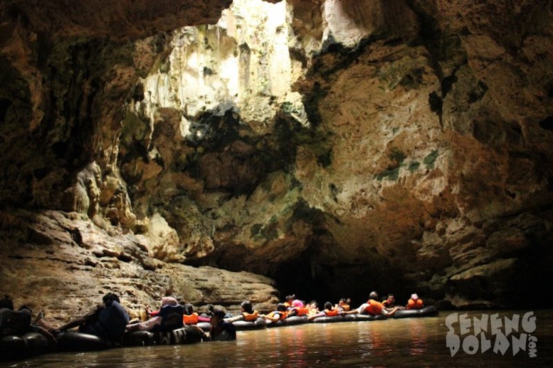 keindahan goa pindul gunungkidul