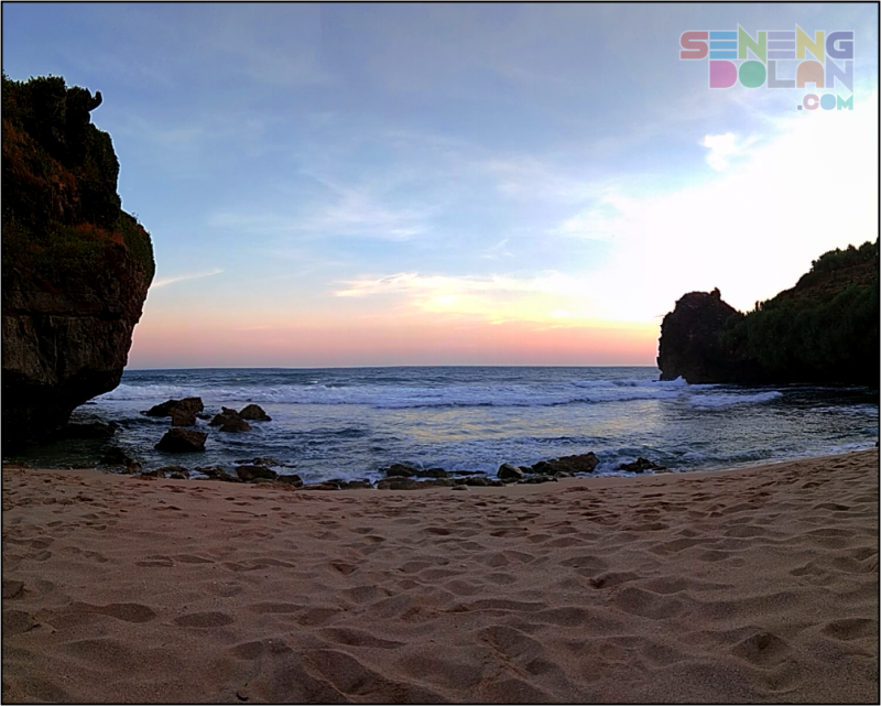 Pantai Ngrawah Gunungkidul