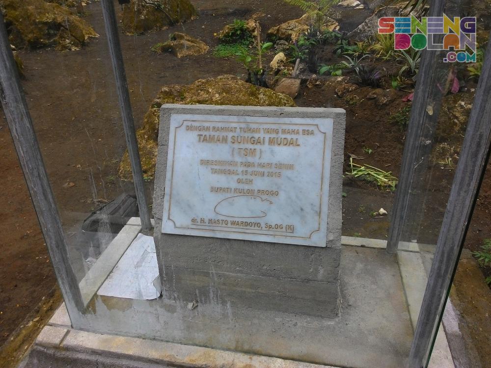 Taman Sungai Mudal Kulon Progo Yogyakarta