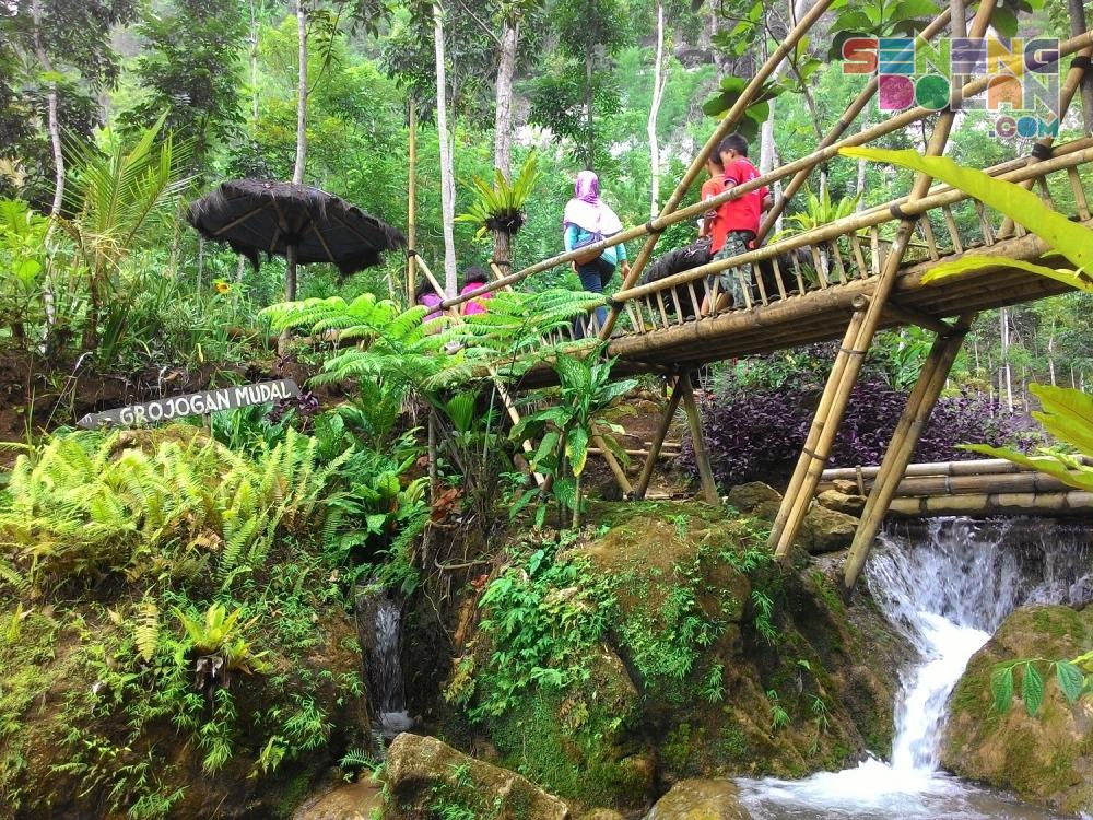 Taman Sungai Mudal Kulon Progo